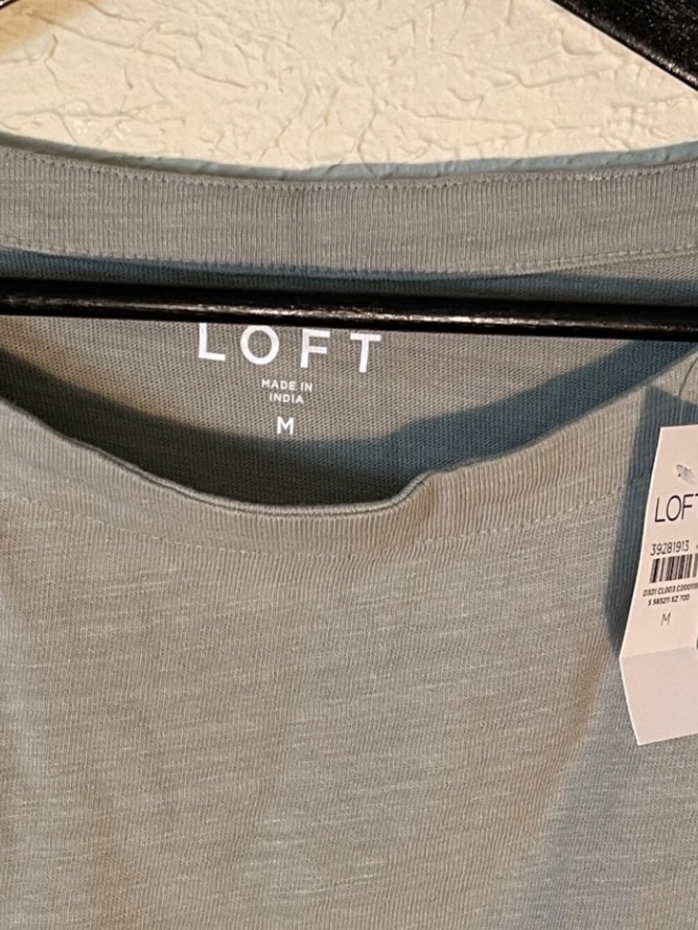 Loft NWT Sage Green Harbor Tee, Size M - Picture 3 of 3